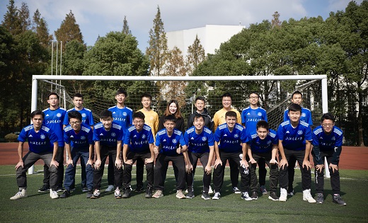 埃尔林·哈兰德还需要多少个进球才能超越克里斯蒂亚诺·罗纳尔多在英超联赛中的进球总数？