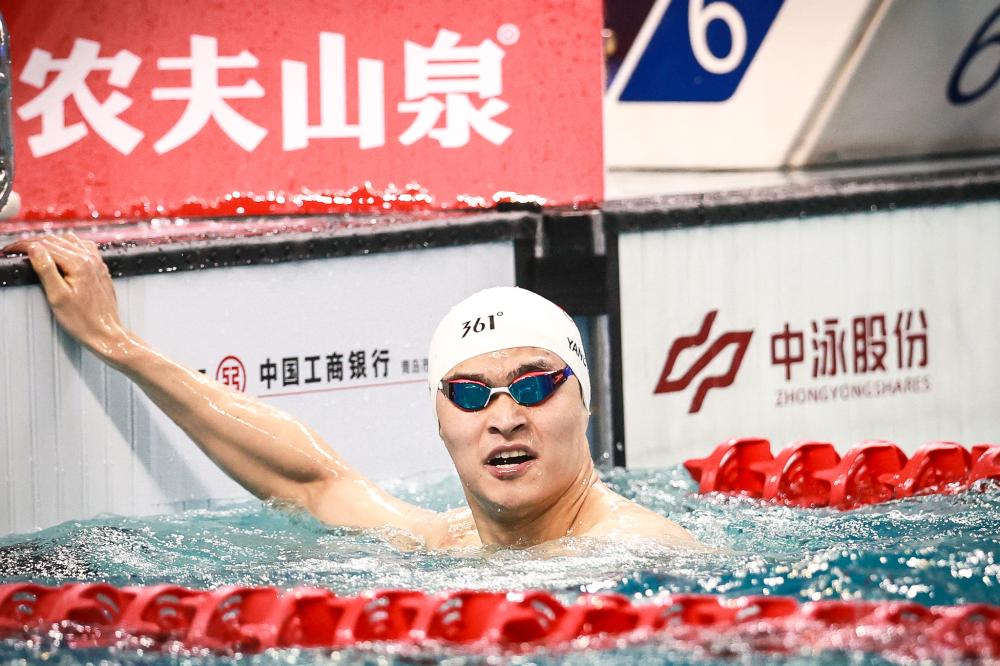 杜兰特连续得分，锁定胜局