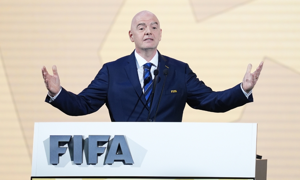 弗兰克表示热刺正在“处理”比苏马转会风波，乌多吉将缺席至明年