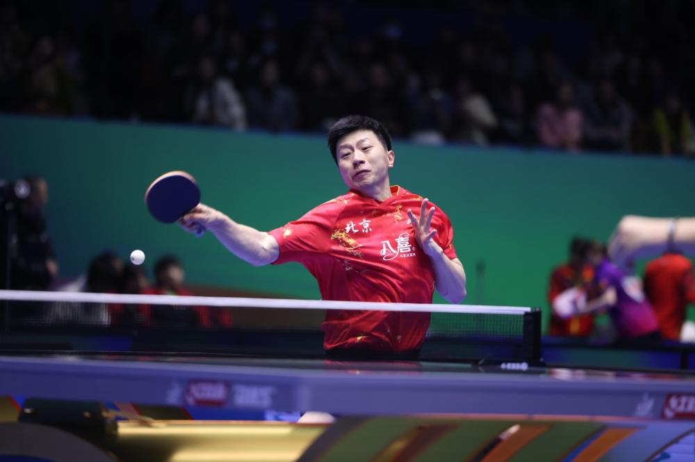 妻子祝贺塞鸟：无比骄傲，你就像一道光照亮了我们全家的生活